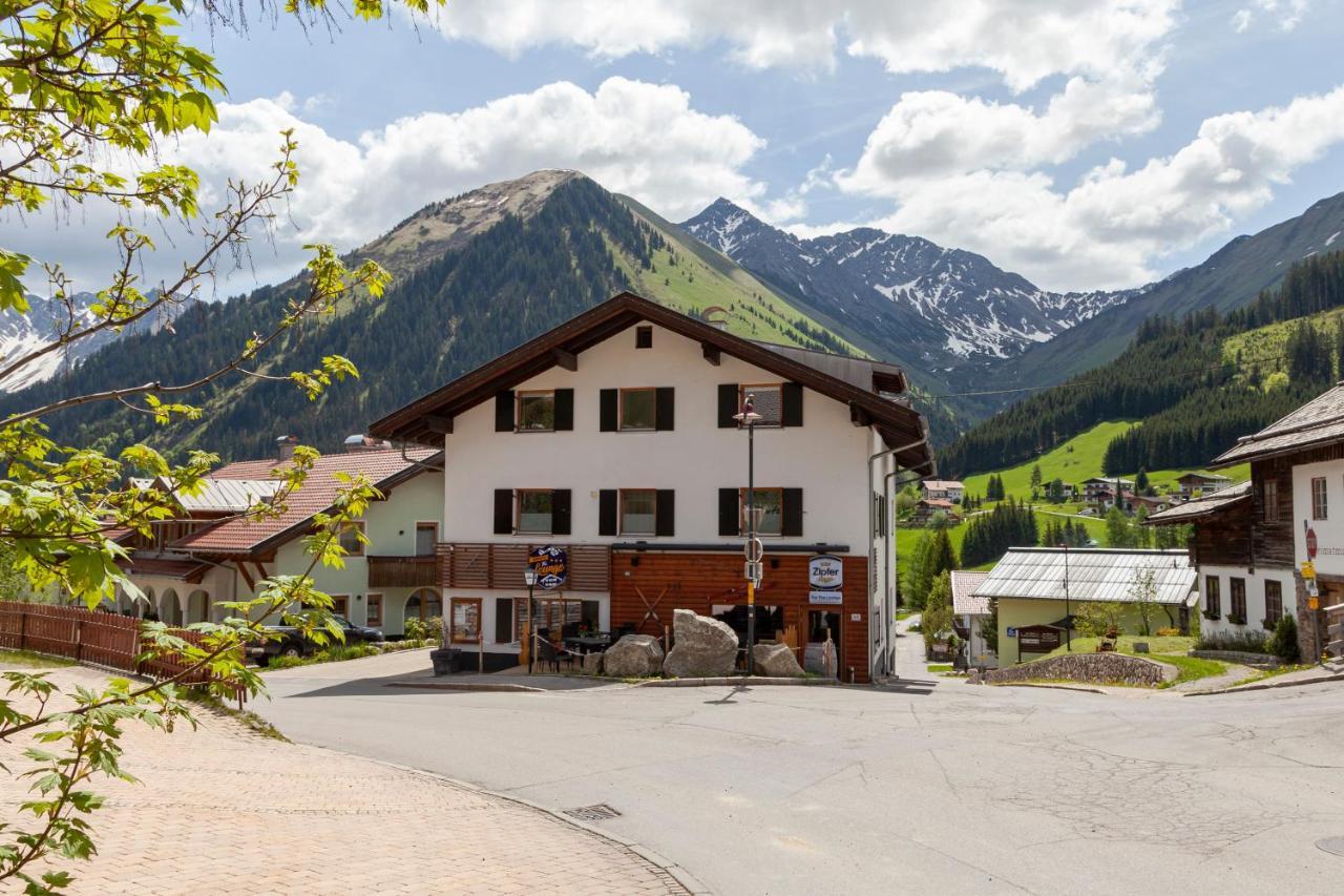 Berghotel Thelounge Berwang Exterior photo